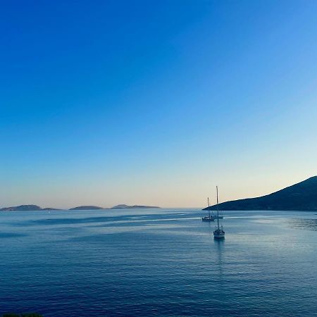 Lipsi Blue Hotel エクステリア 写真