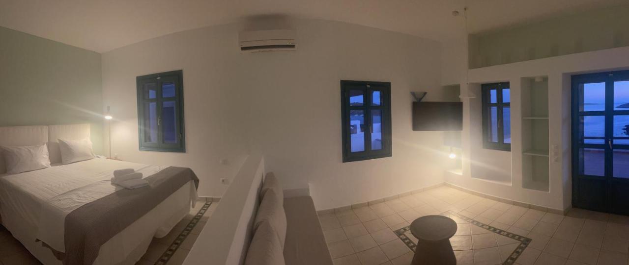 Lipsi Blue Hotel エクステリア 写真