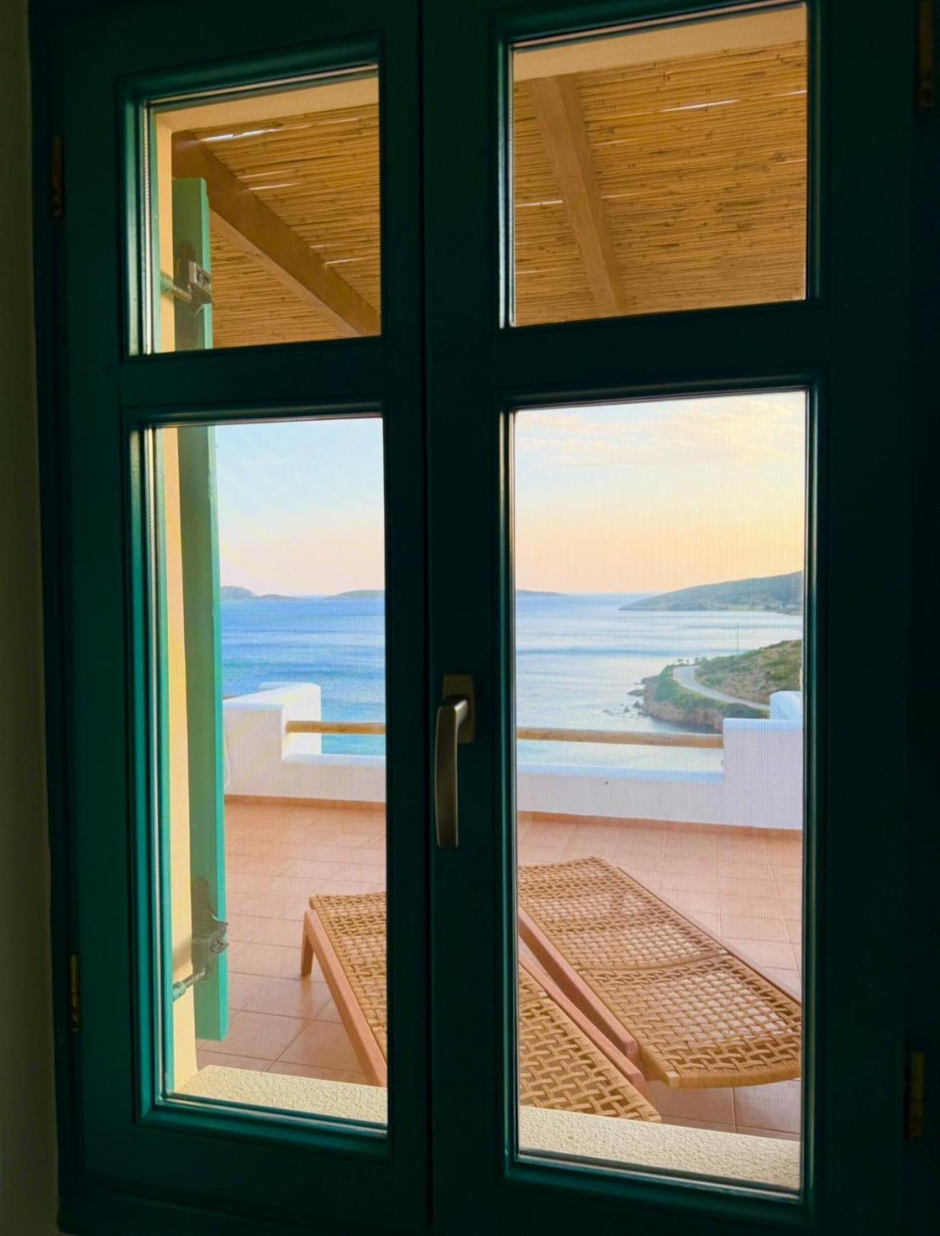 Lipsi Blue Hotel エクステリア 写真