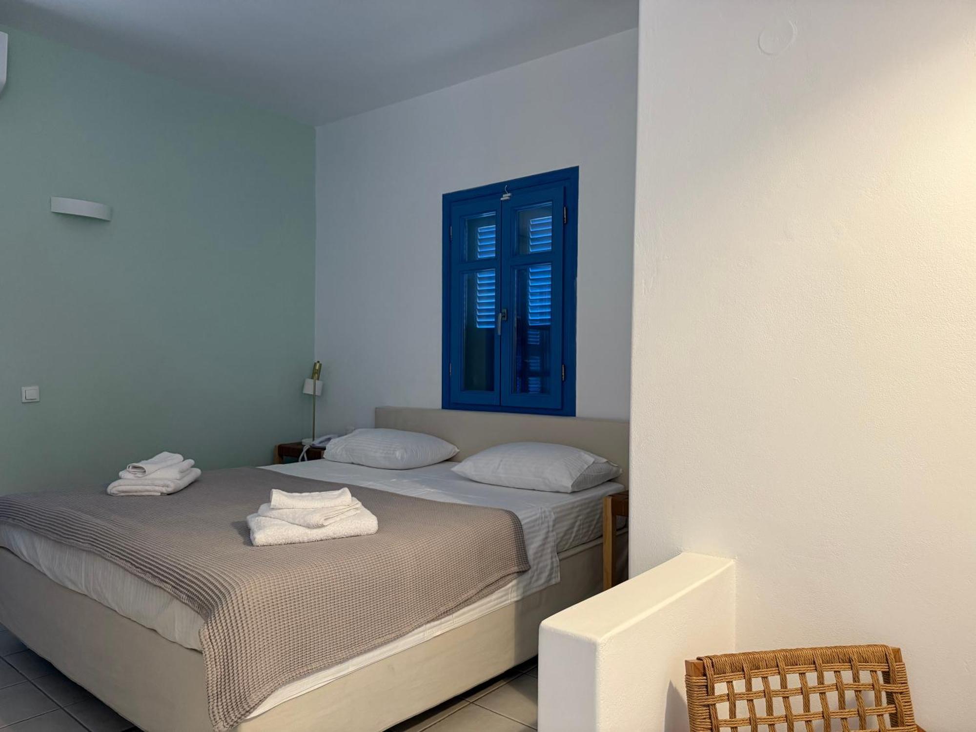 Lipsi Blue Hotel エクステリア 写真
